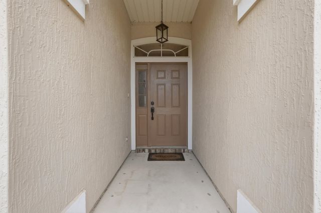 391 Stonehurst Pkwy, St Augustine, FL 32092