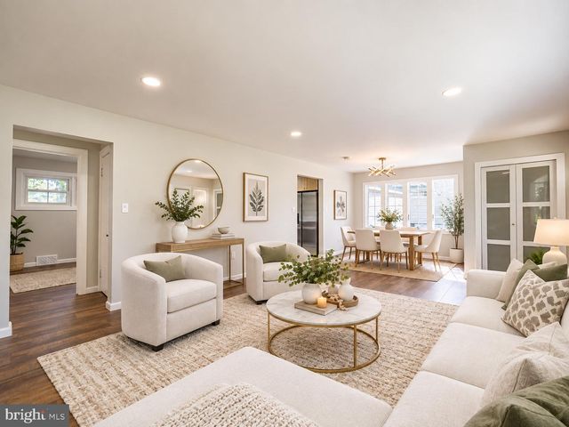 134 VILLANOVA DR, Lawrence Township, NJ 08648