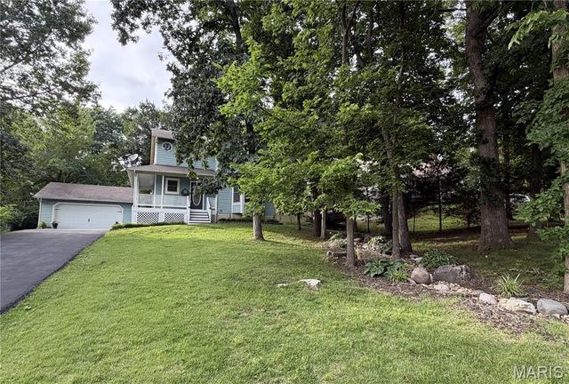 29 Forest Lane, O'fallon, MO 63366