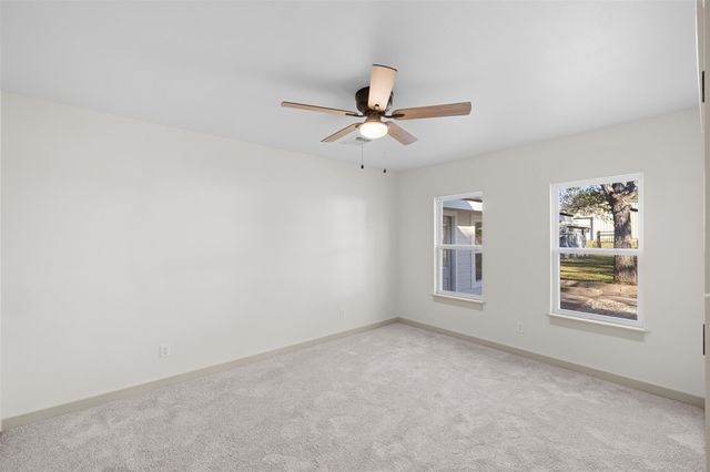 911 Eilers Street, Schulenburg, TX 78956