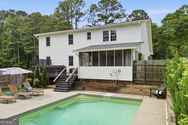 3010 Meadow Court NW, Marietta, GA 30064