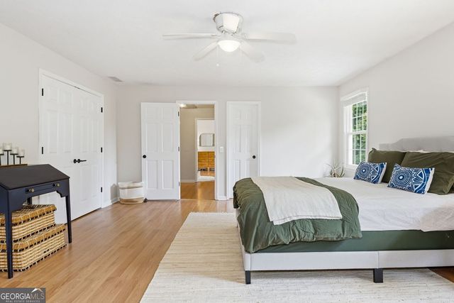 3010 Meadow Court NW, Marietta, GA 30064