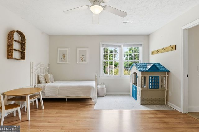 3010 Meadow Court NW, Marietta, GA 30064
