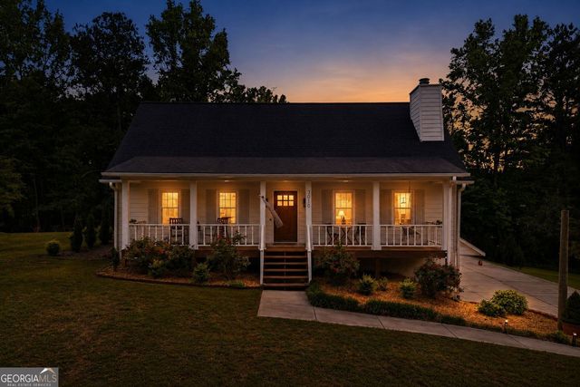 3010 Meadow Court NW, Marietta, GA 30064