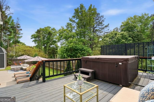 3010 Meadow Court NW, Marietta, GA 30064