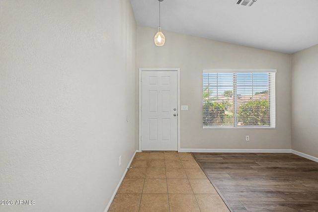 955 E MONTELEONE Street, San Tan Valley, AZ 85140