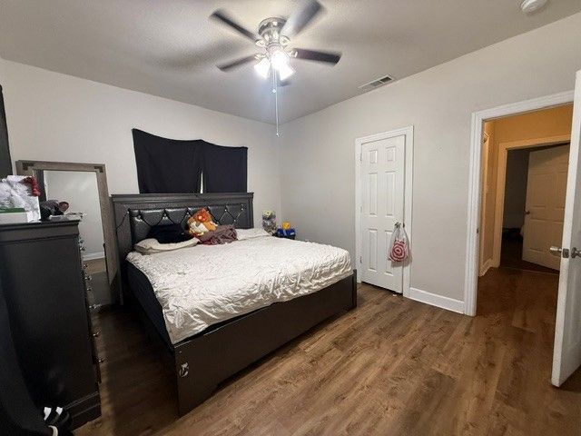 801 Mount Auburn Avenue, Dallas, TX 75223
