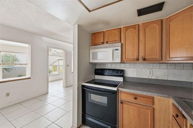 3100 HARTFORD STREET N 129, St Petersburg, FL 33713