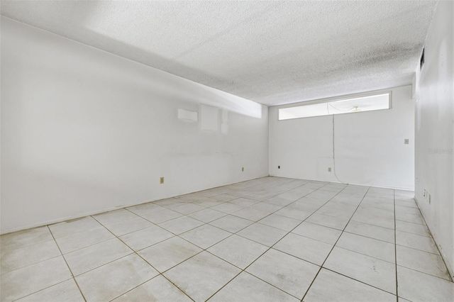 3100 HARTFORD STREET N 129, St Petersburg, FL 33713