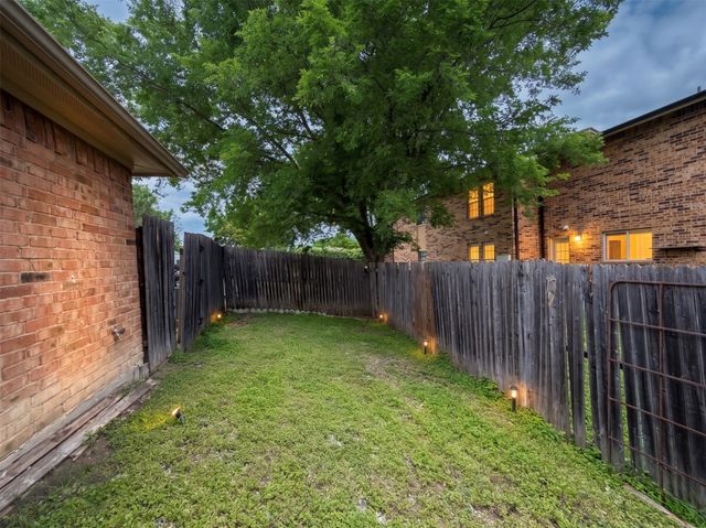 1995 Castle Drive, Garland, TX 75040
