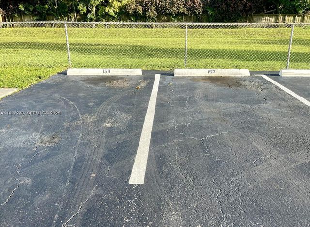 7250 SW 94th Pl B6, Miami, FL 33173