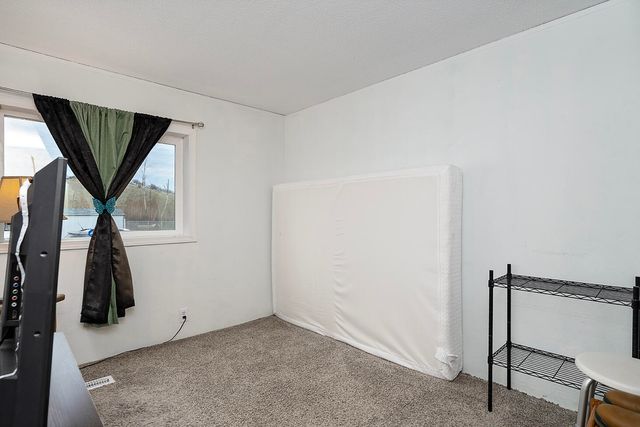 4729 S Pacific Highway UNIT 12, Phoenix, OR 97535