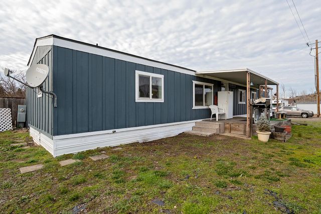 4729 S Pacific Highway UNIT 12, Phoenix, OR 97535