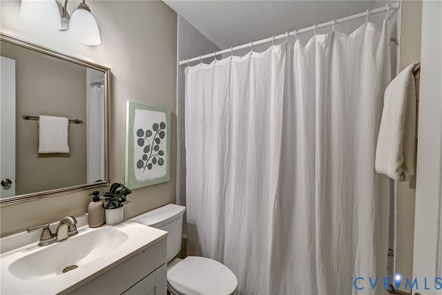 5408 Tacoma St, Henrico, VA 23230