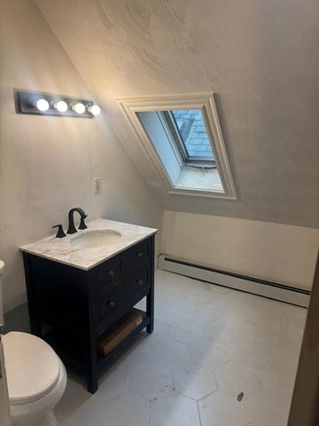 140 S Common St 3, Lynn, MA 01902