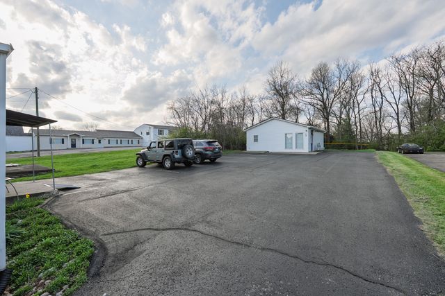 24 Broadway Street, Dry Ridge, KY 41035