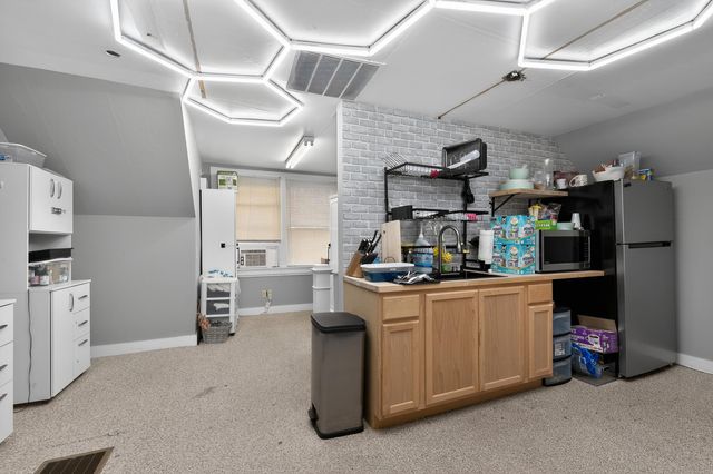 24 Broadway Street, Dry Ridge, KY 41035