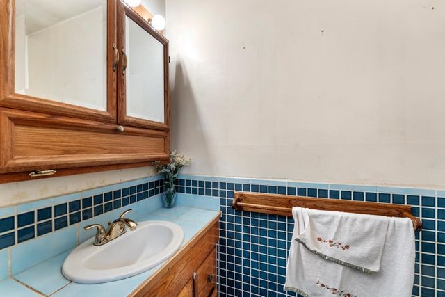 123 Gardenia Way, East Palo Alto, CA 94303