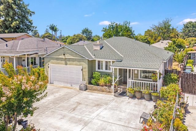 123 Gardenia Way, East Palo Alto, CA 94303