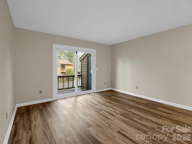 520 Courtwood Lane 4 and 8, Hendersonville, NC 28739