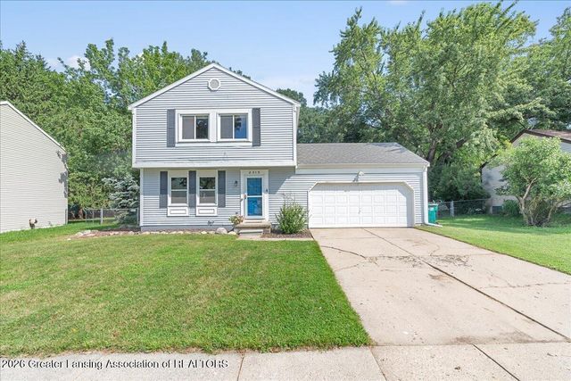2315 E Provincial House Drive, Lansing, MI 48910