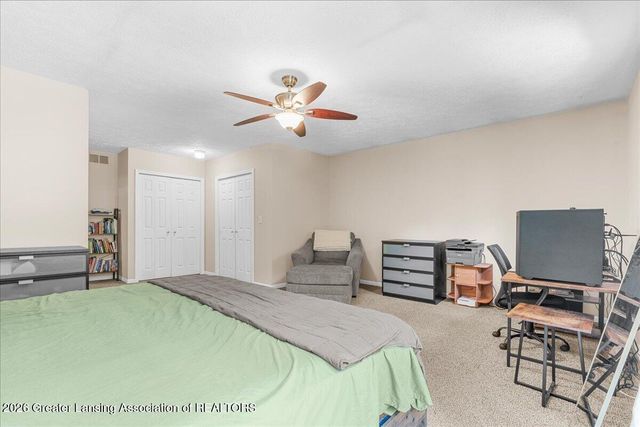 2315 E Provincial House Drive, Lansing, MI 48910