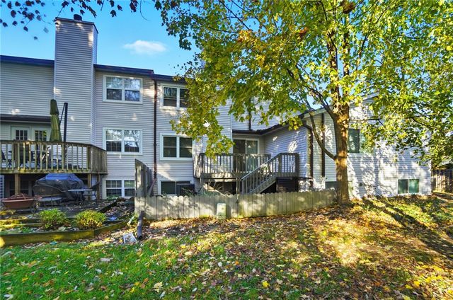 2542 Valais Court, Sugarcreek Twp, OH 45458