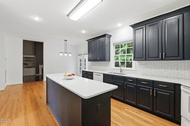 113 North Haven Drive, Chapel Hill, NC 27516