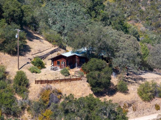 37840 Poppy Tree Lane, Carmel Valley, CA 93924