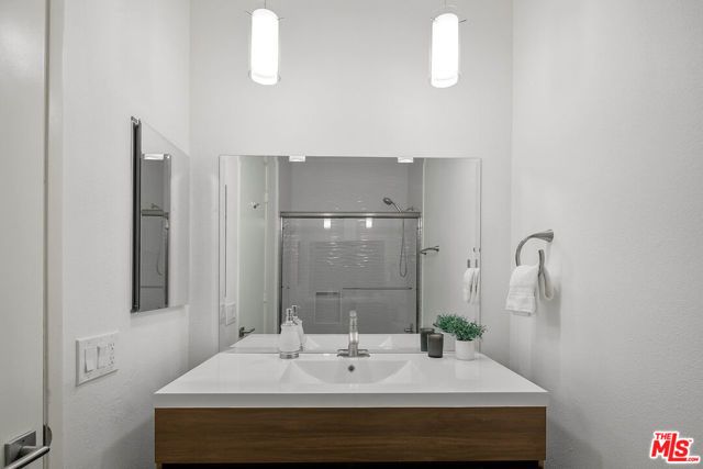 1506 S Bentley Avenue 308, Los Angeles, CA 90025