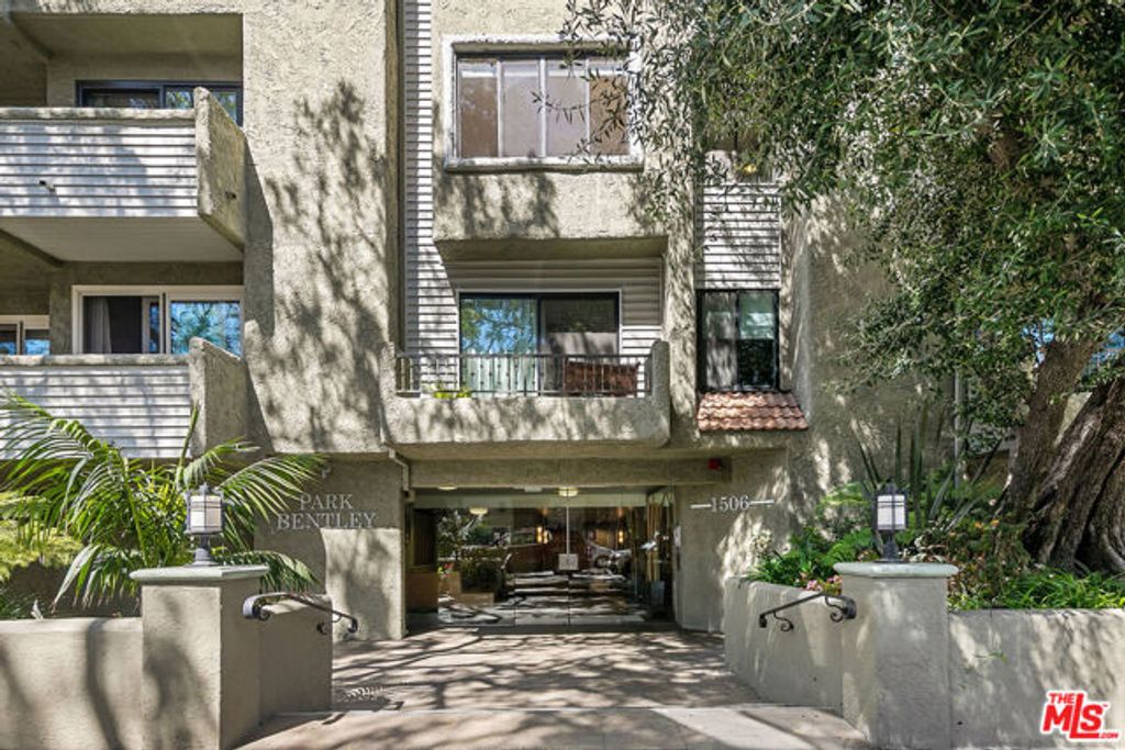1506 S Bentley Avenue 308, Los Angeles, CA 90025