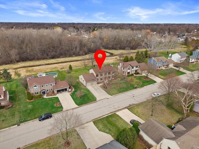 N106W16330 Fieldstone PASS, Germantown, WI 53022