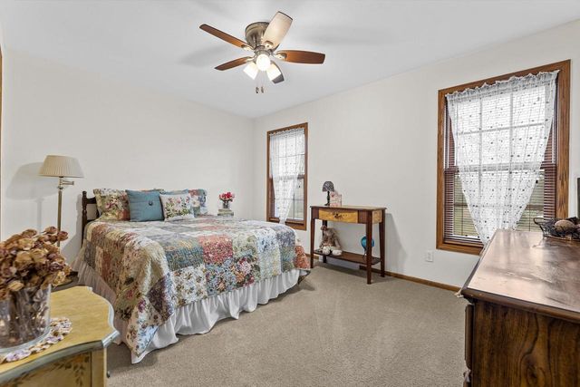 N106W16330 Fieldstone PASS, Germantown, WI 53022