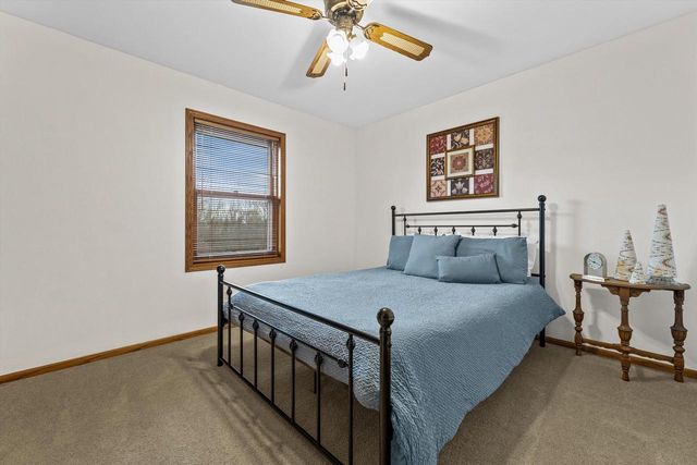 N106W16330 Fieldstone PASS, Germantown, WI 53022