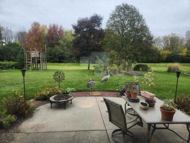 N106W16330 Fieldstone PASS, Germantown, WI 53022