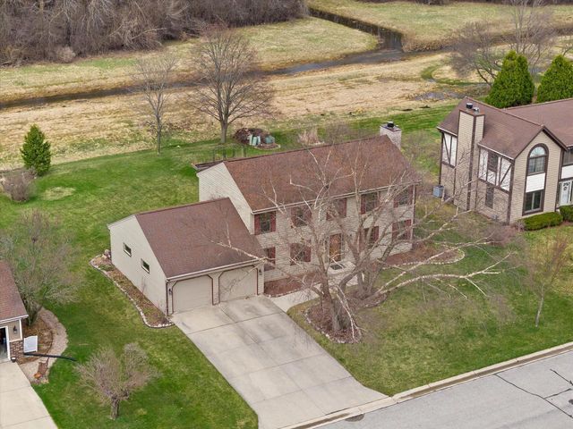 N106W16330 Fieldstone PASS, Germantown, WI 53022