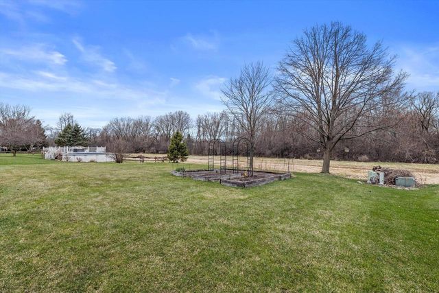 N106W16330 Fieldstone PASS, Germantown, WI 53022