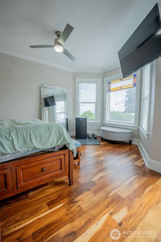 2710 N Washington Street, Tacoma, WA 98407