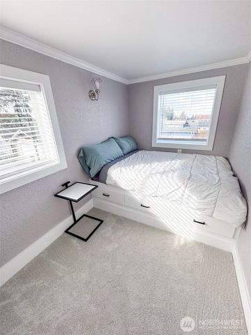 2710 N Washington Street, Tacoma, WA 98407
