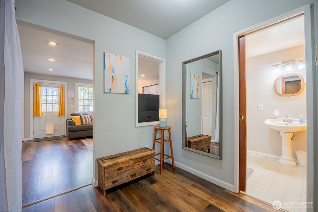 2710 N Washington Street, Tacoma, WA 98407