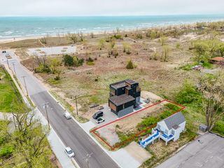 741 N Lake Street, Gary, IN 46403