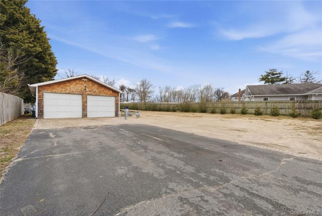 511 Old North Ocean Avenue, Patchogue, NY 11772