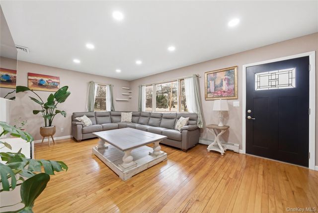 511 Old North Ocean Avenue, Patchogue, NY 11772