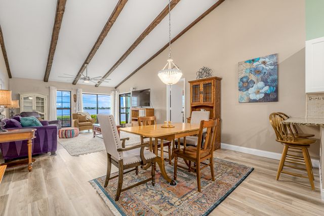 3513 SE Sandpiper Circle, Port St. Lucie, Port St Lucie, FL 34952