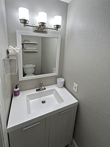 2951 Chanute Drive, Grand Prairie, TX 75052