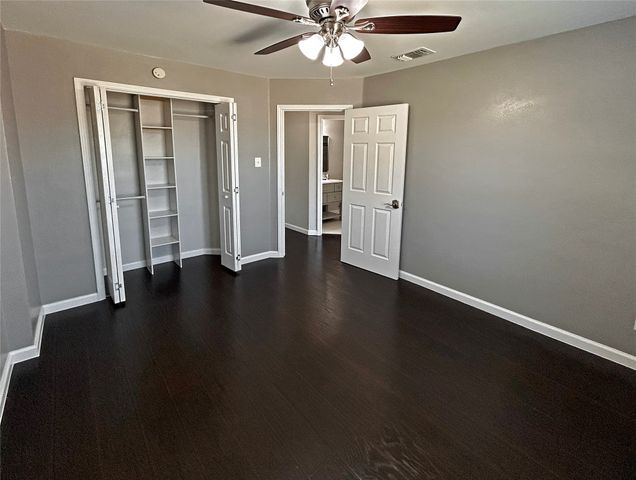 2951 Chanute Drive, Grand Prairie, TX 75052