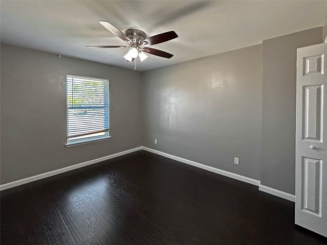 2951 Chanute Drive, Grand Prairie, TX 75052