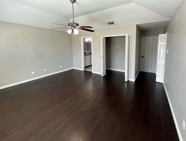 2951 Chanute Drive, Grand Prairie, TX 75052