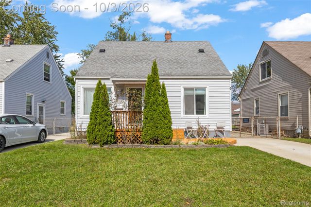 25274 Colgate Street, Dearborn Heights, MI 48125