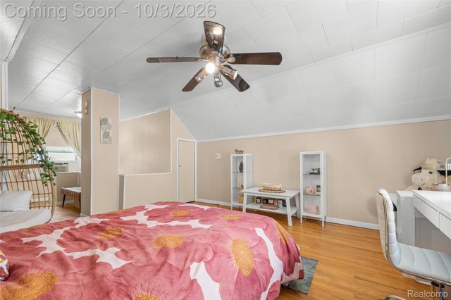 25274 Colgate Street, Dearborn Heights, MI 48125